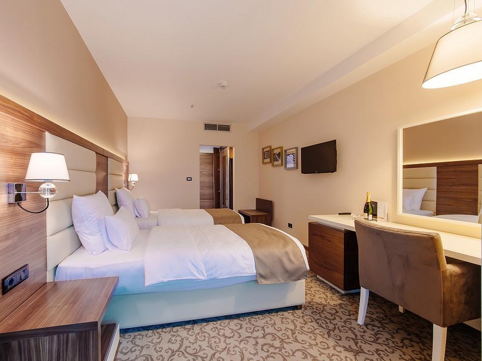 Hotel New Star Podgorica Extérieur photo