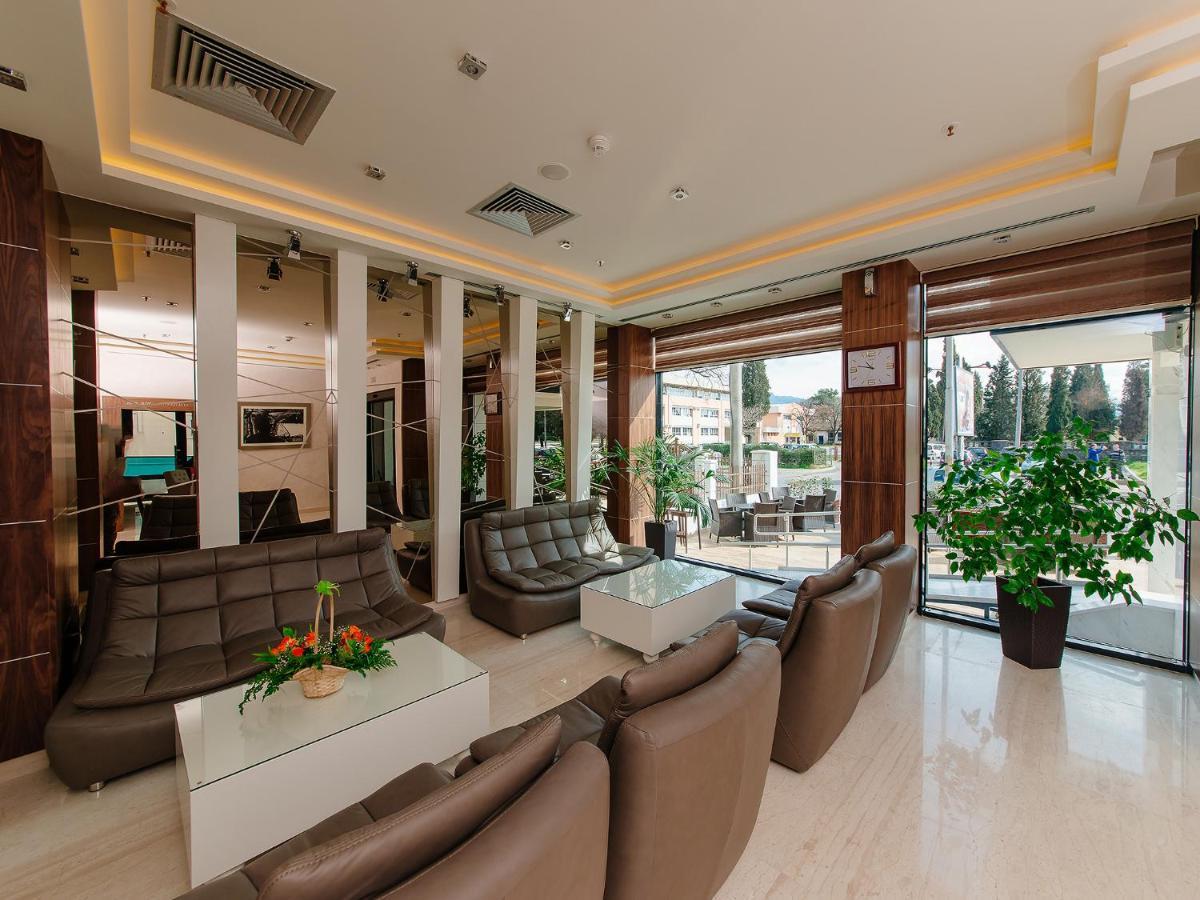 Hotel New Star Podgorica Extérieur photo