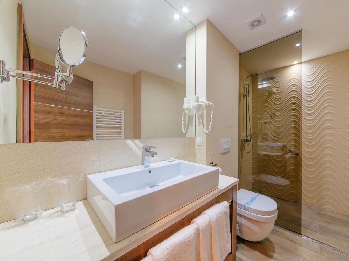 Hotel New Star Podgorica Extérieur photo
