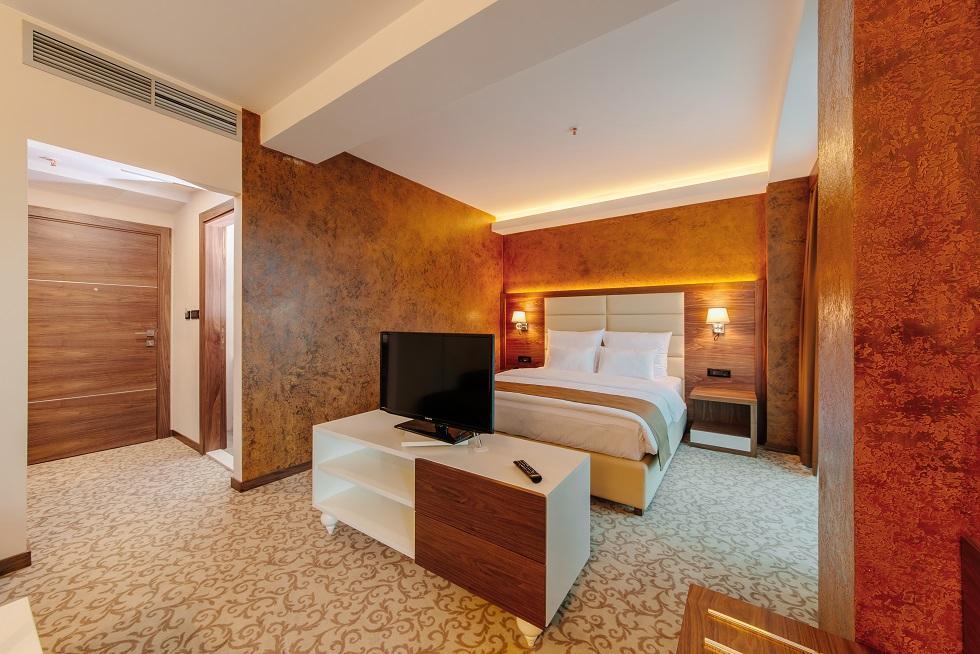 Hotel New Star Podgorica Extérieur photo