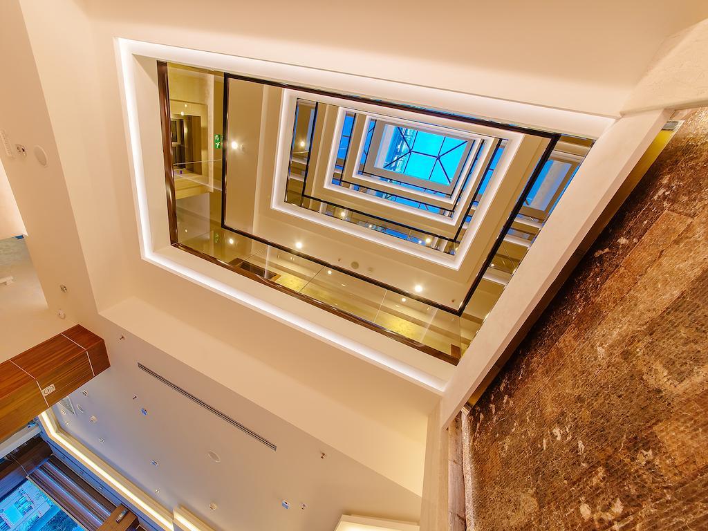 Hotel New Star Podgorica Extérieur photo