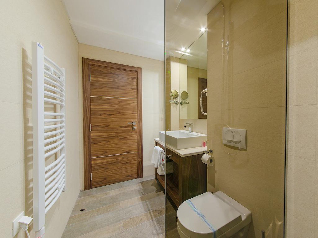 Hotel New Star Podgorica Extérieur photo